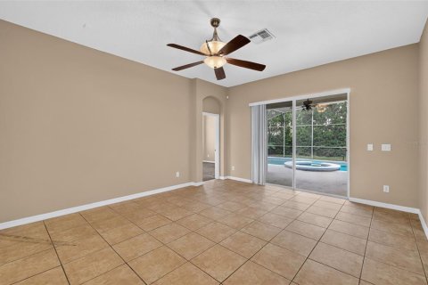 Villa ou maison à vendre à Orlando, Floride: 4 chambres, 261.8 m2 № 2419602 - photo 12