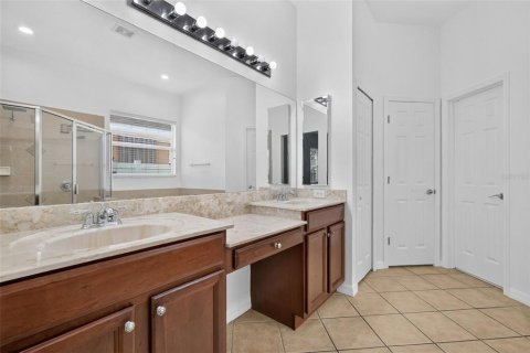 Villa ou maison à vendre à Orlando, Floride: 4 chambres, 261.8 m2 № 2419602 - photo 21