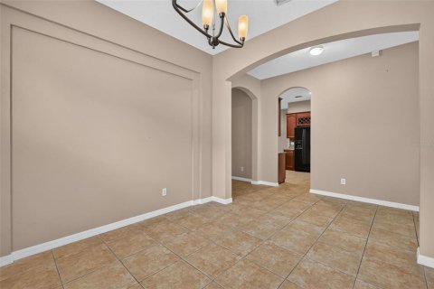 Villa ou maison à vendre à Orlando, Floride: 4 chambres, 261.8 m2 № 2419602 - photo 9