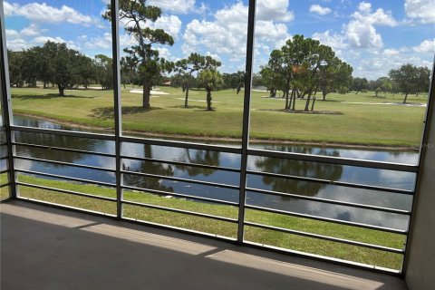 Copropriété à louer à Sarasota, Floride: 2 chambres, 101.26 m2 № 1629786 - photo 11
