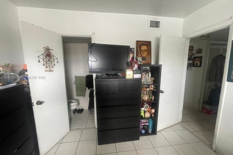 Copropriété à vendre à Miami Springs, Floride: 2 chambres, 75.81 m2 № 2248290 - photo 16