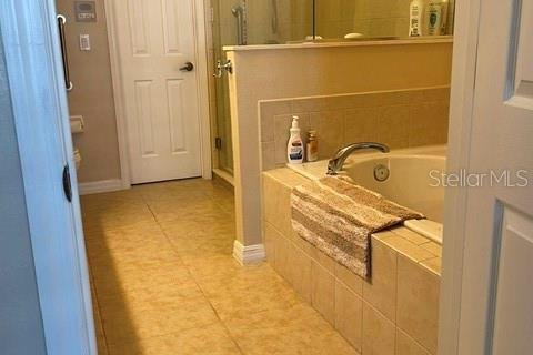 Touwnhouse à vendre à Longwood, Floride: 4 chambres, 191.01 m2 № 2418836 - photo 17