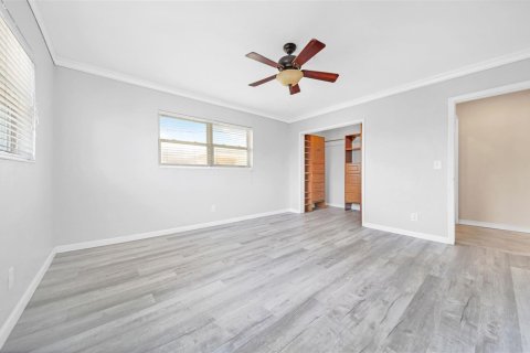 Condo in Fort Lauderdale, Florida, 1 bedroom  № 2401232 - photo 11