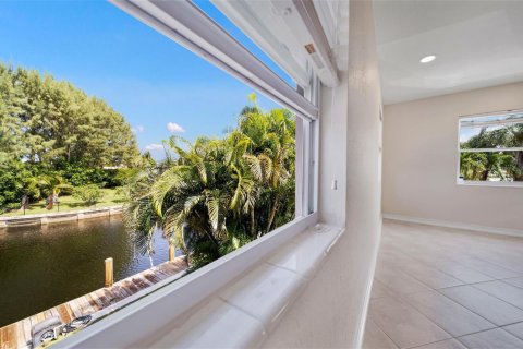 Condo in Fort Lauderdale, Florida, 1 bedroom  № 2401232 - photo 8