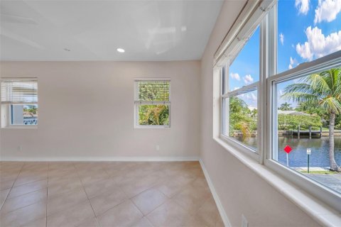 Condo in Fort Lauderdale, Florida, 1 bedroom  № 2401232 - photo 3