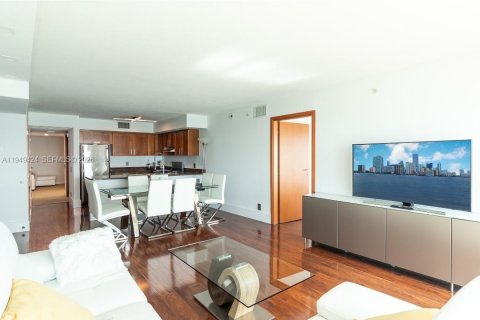 Снять в аренду кондоминиум в Серфсайд, Флорида 3 спальни, 148.64м2, № 2004931 - фото 12