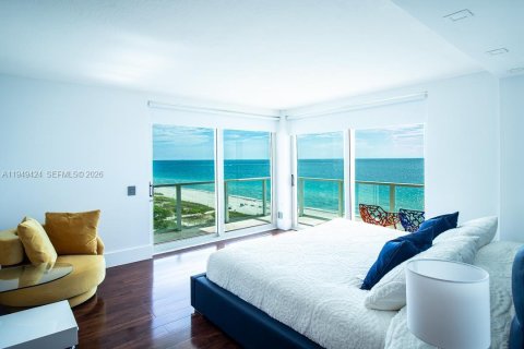 Снять в аренду кондоминиум в Серфсайд, Флорида 3 спальни, 148.64м2, № 2004931 - фото 18