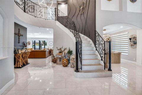 Casa en venta en Miramar, Florida, 5 dormitorios, 344.3 m2 № 1969303 - foto 4