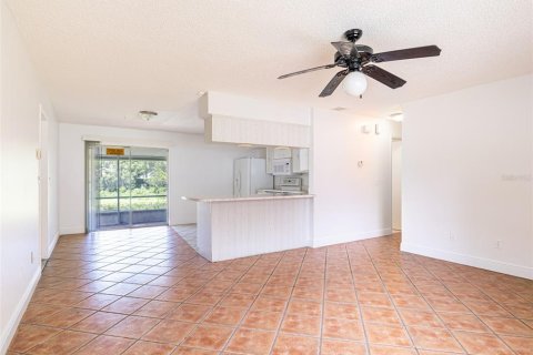 Casa en venta en Orlando, Florida, 2 dormitorios, 88.44 m2 № 1919015 - foto 8