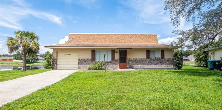 Casa en Orlando, Florida 2 dormitorios, 88.44 m2 № 1919015