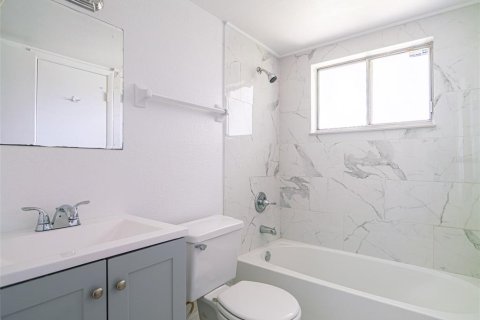 Casa en venta en Orlando, Florida, 2 dormitorios, 88.44 m2 № 1919015 - foto 21