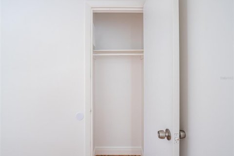 Casa en venta en Orlando, Florida, 2 dormitorios, 88.44 m2 № 1919015 - foto 13