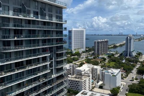 Condo in Miami, Florida  № 1973688 - photo 1