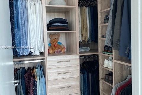 Condo in Miami, Florida  № 1973688 - photo 6