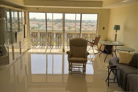 Copropriété à vendre à Miami, Floride: 2 chambres, 136.57 m2 № 1976965 - photo 10