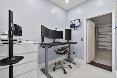 Villa ou maison à vendre à Boca Raton, Floride: 4 chambres, 248.98 m2 № 2058628 - photo 29