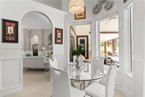 Casa en venta en Palmetto Bay, Florida, 4 dormitorios, 258.18 m2 № 1783793 - foto 14