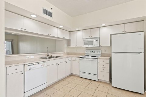 Купить кондоминиум в Ларго, Флорида 7 комнат, 122.63м2, № 2424303 - фото 4