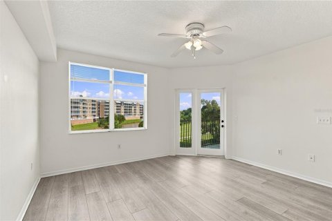 Купить кондоминиум в Ларго, Флорида 7 комнат, 122.63м2, № 2424303 - фото 17