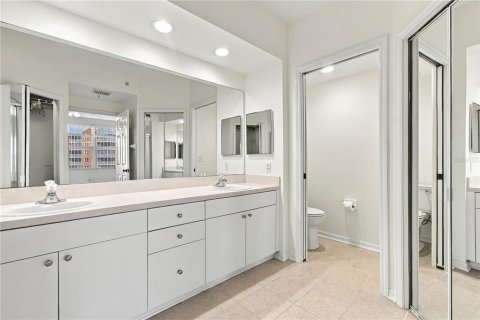 Купить кондоминиум в Ларго, Флорида 7 комнат, 122.63м2, № 2424303 - фото 20
