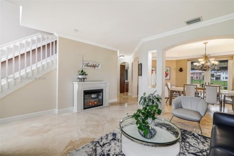 Villa ou maison à vendre à Miami, Floride: 4 chambres, 210.61 m2 № 2365525 - photo 8