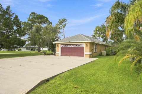Casa en venta en Palm Coast, Florida, 6 dormitorios, 183.11 m2 № 2303360 - foto 3