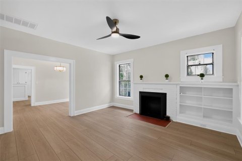 Casa en venta en Tampa, Florida, 3 dormitorios, 137.5 m2 № 2199940 - foto 11