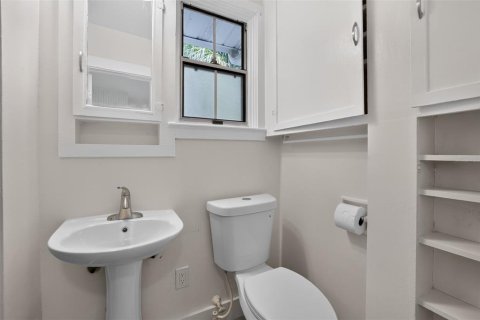 Casa en venta en Tampa, Florida, 3 dormitorios, 137.5 m2 № 2199940 - foto 13
