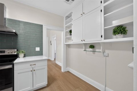 Casa en venta en Tampa, Florida, 3 dormitorios, 137.5 m2 № 2199940 - foto 5