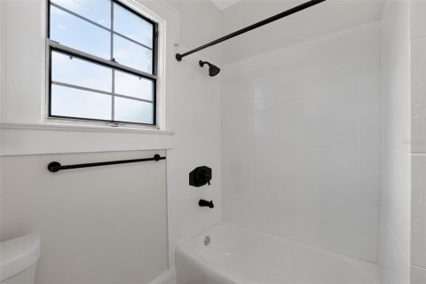 Casa en venta en Tampa, Florida, 3 dormitorios, 137.5 m2 № 2199940 - foto 10