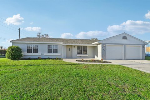 Casa en venta en North Port, Florida, 3 dormitorios, 149.2 m2 № 1444749 - foto 2
