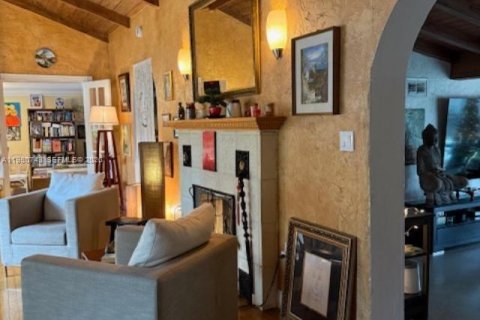 Купить виллу или дом в Майами, Флорида 3 спальни, 114.27м2, № 2018005 - фото 7