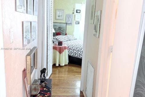 Купить виллу или дом в Майами, Флорида 3 спальни, 114.27м2, № 2018005 - фото 20