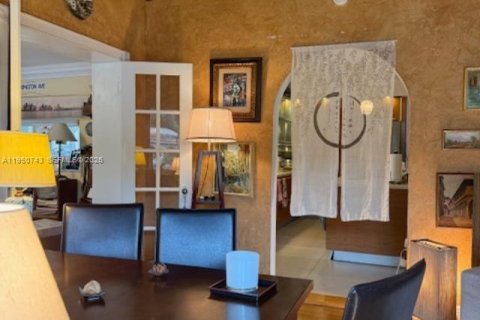 Купить виллу или дом в Майами, Флорида 3 спальни, 114.27м2, № 2018005 - фото 8