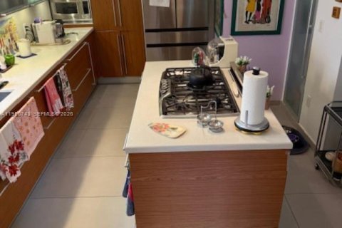 Купить виллу или дом в Майами, Флорида 3 спальни, 114.27м2, № 2018005 - фото 3