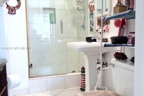 Купить виллу или дом в Майами, Флорида 3 спальни, 114.27м2, № 2018005 - фото 29