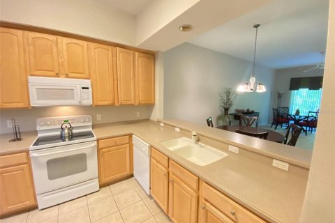 Copropriété à louer à Orlando, Floride: 2 chambres, 123.56 m2 № 2412668 - photo 9