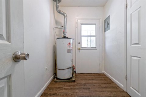 Casa en venta en Tavares, Florida, 4 dormitorios, 144.74 m2 № 1853838 - foto 17