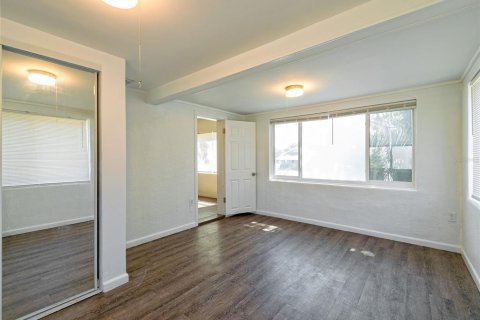 Casa en venta en Tavares, Florida, 4 dormitorios, 144.74 m2 № 1853838 - foto 25