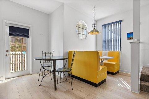 Adosado en venta en North Redington Beach, Florida, 3 dormitorios, 212.56 m2 № 1549278 - foto 20