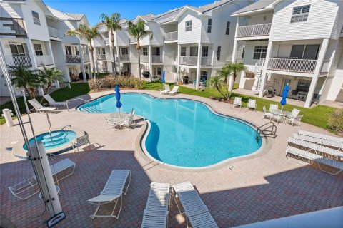 Touwnhouse à vendre à North Redington Beach, Floride: 3 chambres, 212.56 m2 № 1549278 - photo 9