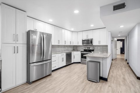 Condo in Delray Beach, Florida, 3 bedrooms  № 2272103