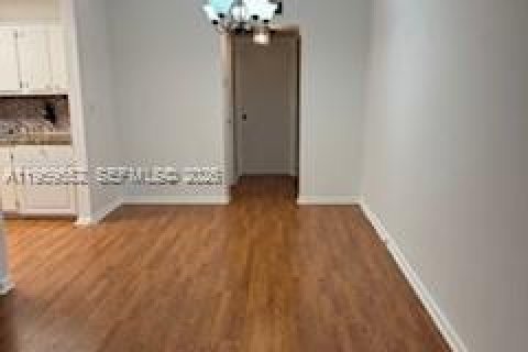 Condo in Deerfield Beach, Florida, 1 bedroom  № 2042327 - photo 4