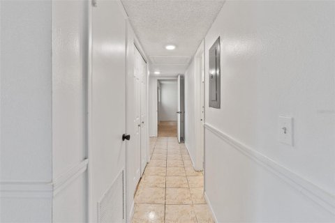 Condominio en venta en Altamonte Springs, Florida, 3 dormitorios, 103.31 m2 № 1916658 - foto 10