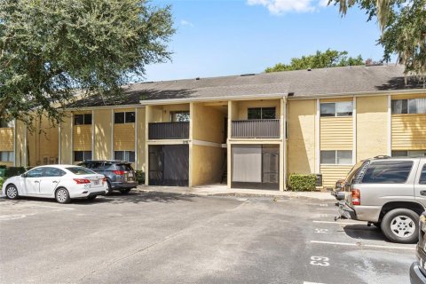 Condominio en venta en Altamonte Springs, Florida, 3 dormitorios, 103.31 m2 № 1916658 - foto 1