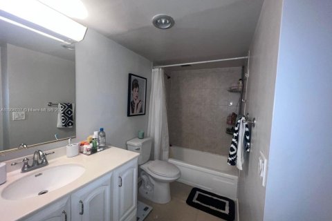 Copropriété à louer à Aventura, Floride: 1 chambre, 99.03 m2 № 1956664 - photo 16