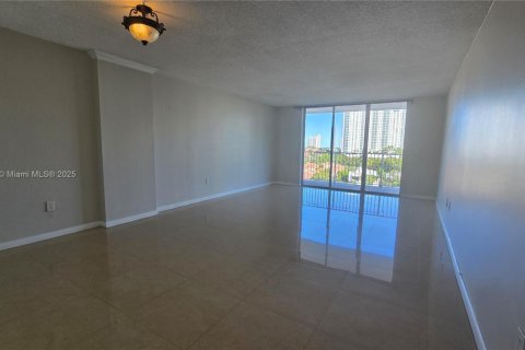 Copropriété à louer à Aventura, Floride: 1 chambre, 99.03 m2 № 1956664 - photo 1