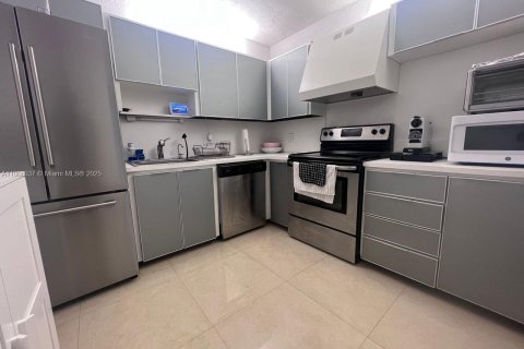 Copropriété à louer à Aventura, Floride: 1 chambre, 99.03 m2 № 1956664 - photo 7