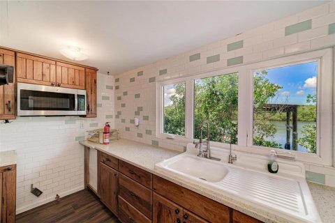 Villa ou maison à vendre à Ruskin, Floride: 2 chambres, 68.38 m2 № 2312257 - photo 18