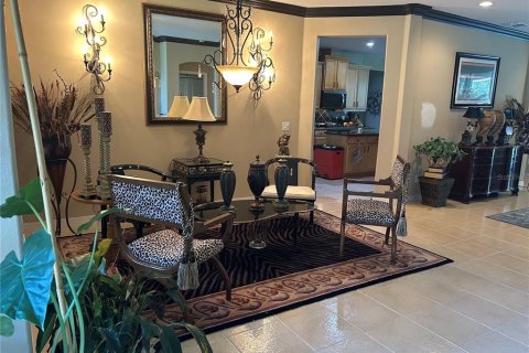 Villa ou maison à vendre à Wesley Chapel, Floride: 4 chambres, 328.87 m2 № 2277755 - photo 10
